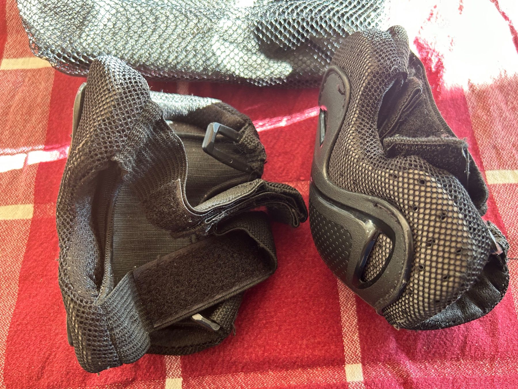 Schutz & Schoner: Rollerblade Schutz – Neu und originalverpackt aus Zumikon von Uranus88 4