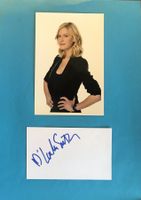 Lauren Lee Smith Autogramm signiert Karte m.Foto 20x30cm