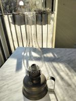 ANTIKE PETROL LAMPE