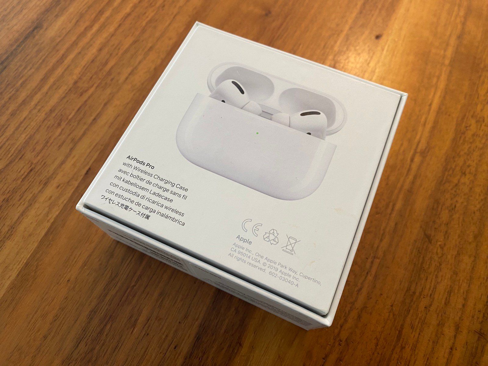 Apple Kopfhörer: Apple AirPods Pro (1st Generation) – Gebraucht aus Gossau SG von  1