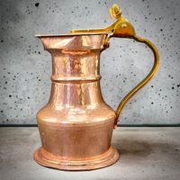 Ancienne channe vaudoise cuivre martelé étamé poignée laiton