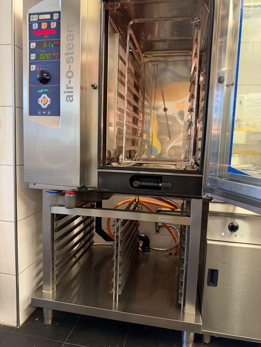 Electrolux Forni: Electrolux air-o-steam – Usato da Mörigen venduto da pet_9j9x 2