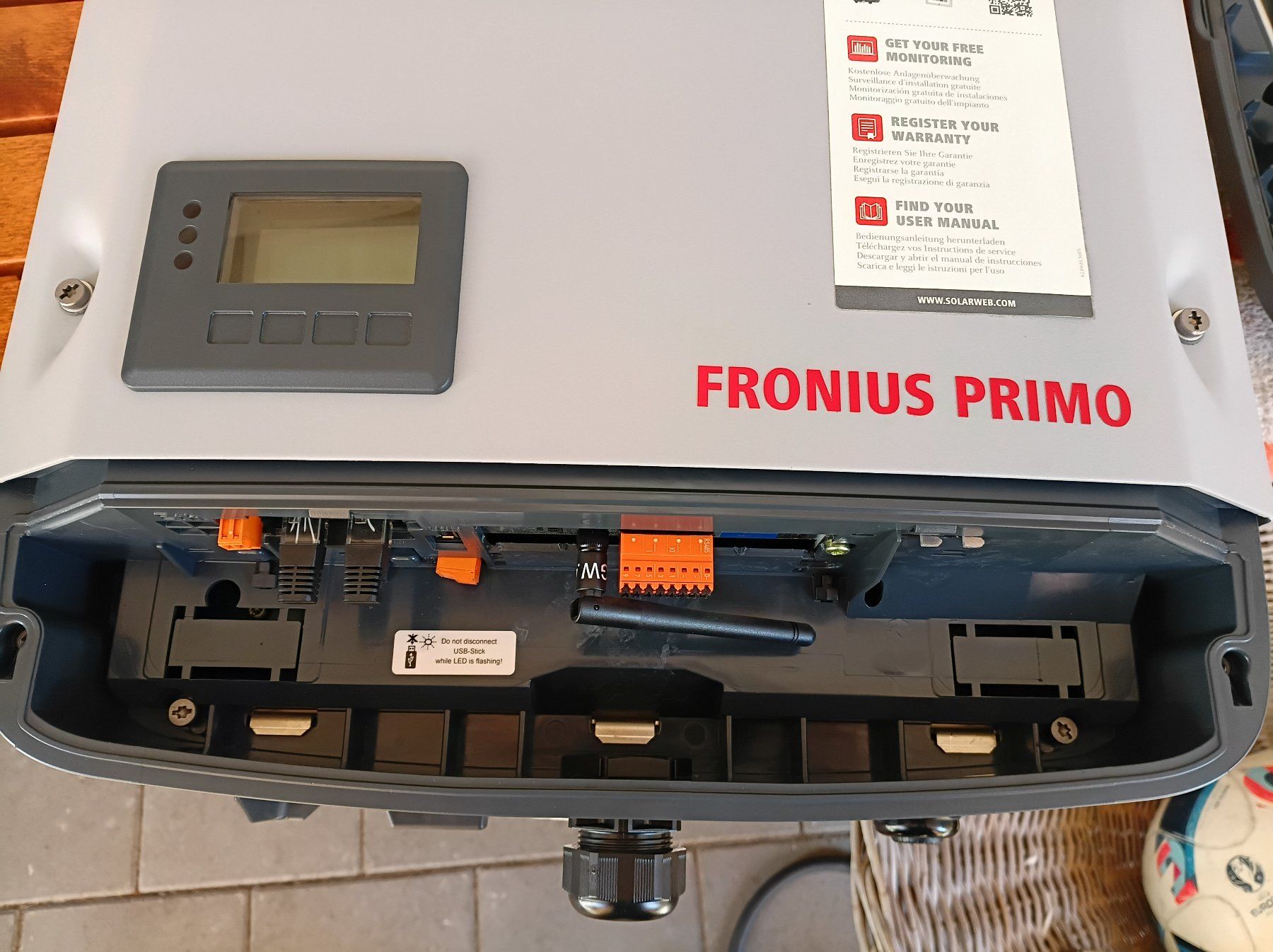 Fronius Inverter: Fronius Primo PV Wechselrichter Anlage – Usato da Bettenhausen venduto da Binford8000 1