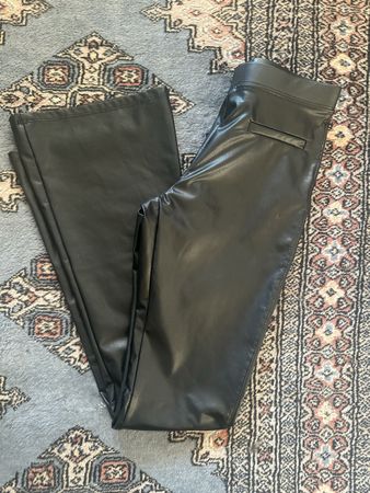 ZARA hose 13-14  gr 164