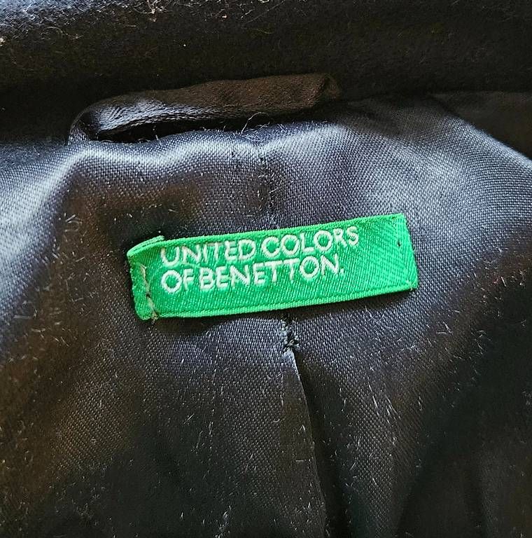 Benetton Cappotti: Wintermantel dunkelblau Benetton Gr. 42 – Usato da Konolfingen venduto da yve_z5xr 2