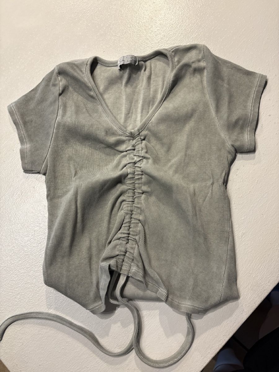 T-Shirts: T-shirt  – Neu (gemäss Beschreibung) aus Uvrier von lou_dhk8