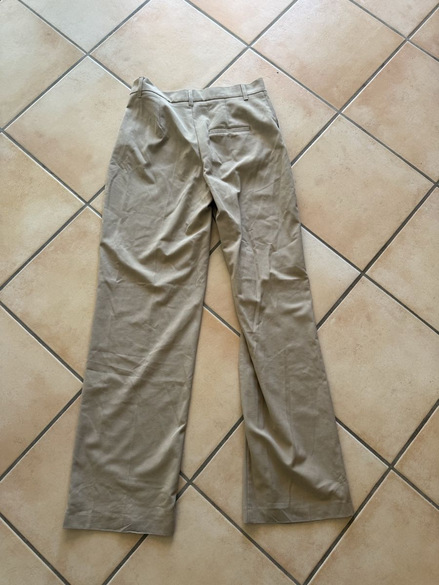 Hosen: pantalon de tailleur beige taille S  – Gebraucht aus Lonay von nei_79jc 3