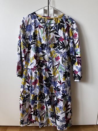 Street One Kleid Blumenmuster weiss Gr. 38