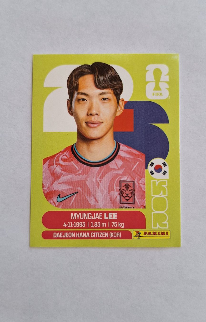 Panini Carte collezionabili: Panini Myungjae Lee KOR 9 – Nuovo (secondo la descrizione) da Romanens venduto da Crocette