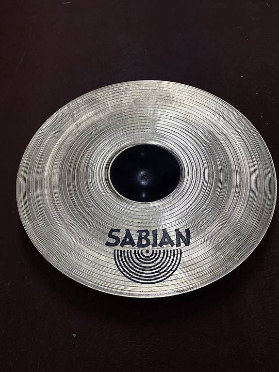Strumenti musicali: Sabian AA Metal-X Ride 20 – Usato da Gossau ZH venduto da Loscher 2