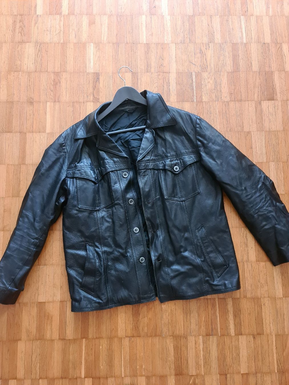 Giacche: Lederjacke Herren grösse 48/50 – Usato da Emmenbrücke venduto da gatasalvache