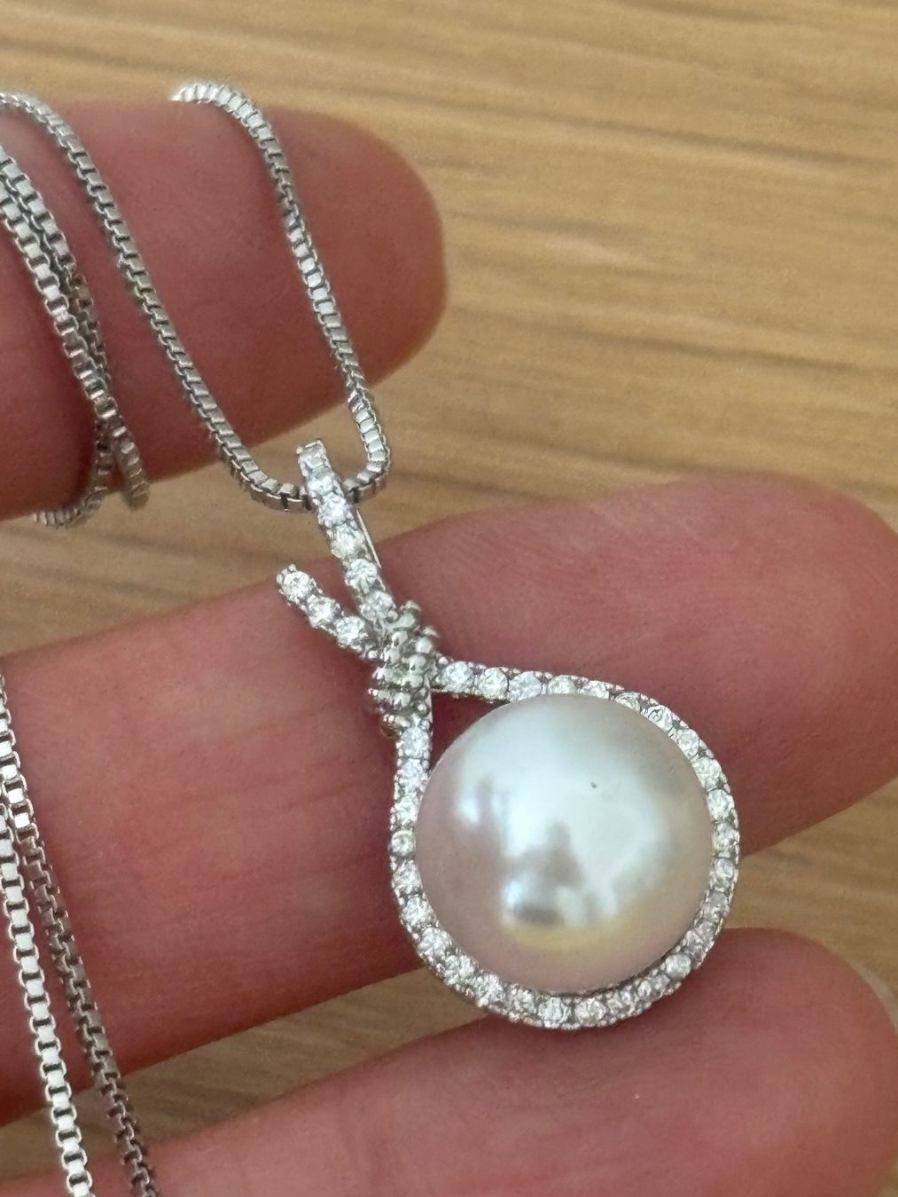 Catenine: Luxus Elegante Kette Farbe :Silber Kunstperlen – Nuovo (secondo la descrizione) da Biel-Bienne venduto da Roserosse13 1
