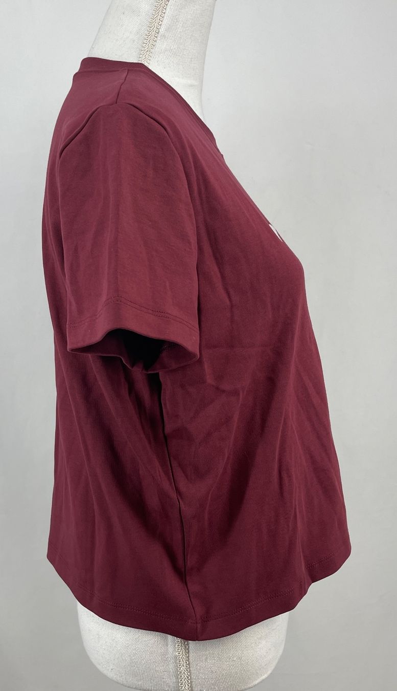 Kookai T-shirt: KOOKAI T-shirt bordeaux – Usato da Lausanne venduto da PlusValue_Lausanne 2
