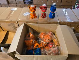 grosser Posten diverse neue Sparkassen aus Kunststoff ab 1.-