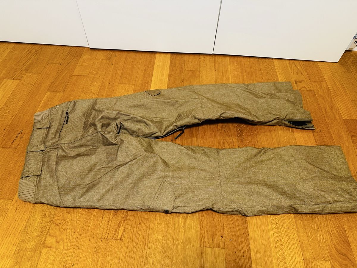 Pantaloni: Snowboardhose / Skihose PULP XS – Usato da Thalwil venduto da Thommy_nau 7
