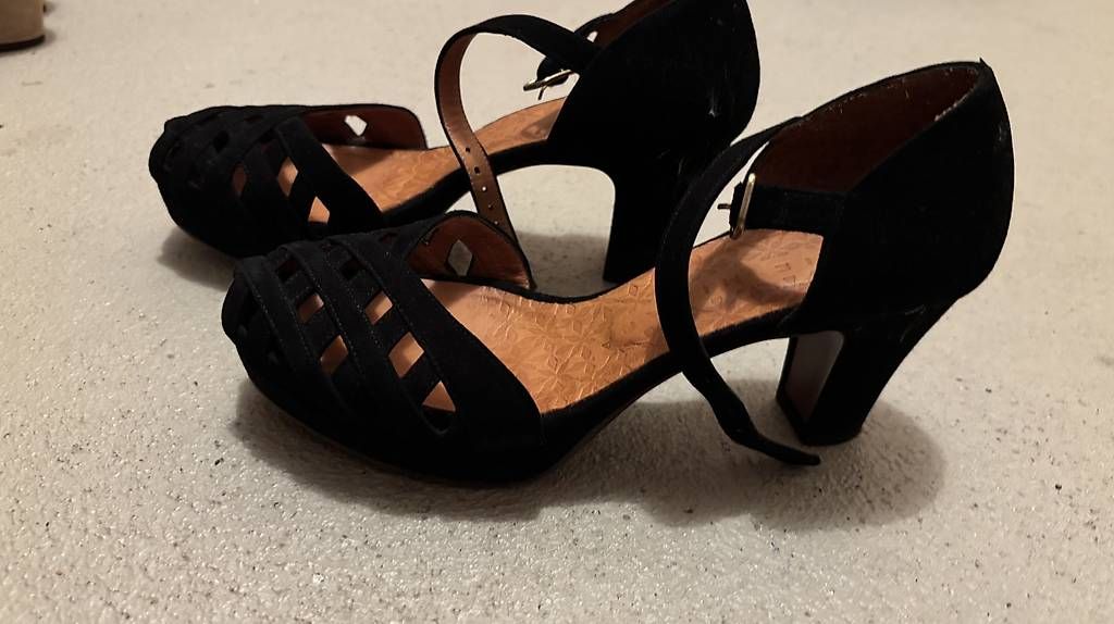Damenschuhe: Chie Mihara Schuhe – Gebraucht aus Männedorf von mel_7q6q