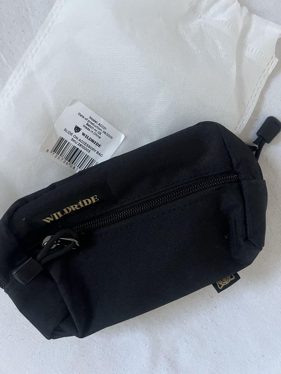 Borse: Wildride Black Slide On Accessory Bag – Usato da Altstätten SG venduto da Melval22