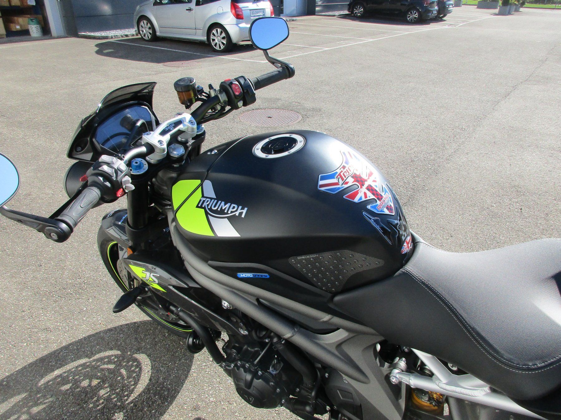 Triumph Strada: Triumph Speed Triple 1050 RS – Usato da Schaan venduto da FloWa 2