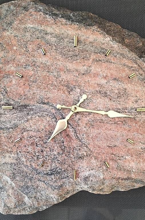Orologi da terra & Orologi da parete: Wanduhr aus Naturstein – Usato da Steinach venduto da Tsgweh 3