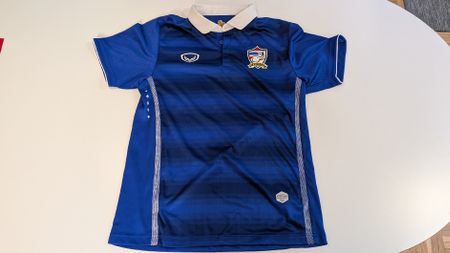 Fussball Shirt Thailand Grösse L