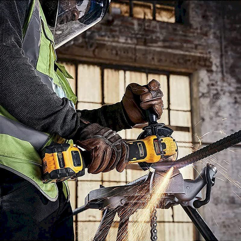 Smerigliatrici & Lucidatrici: DeWalt DCG409NT-XJ Akku-Winkelschleifer – Nuovo e nell'imballaggio originale da Bottighofen venduto da zaap 2
