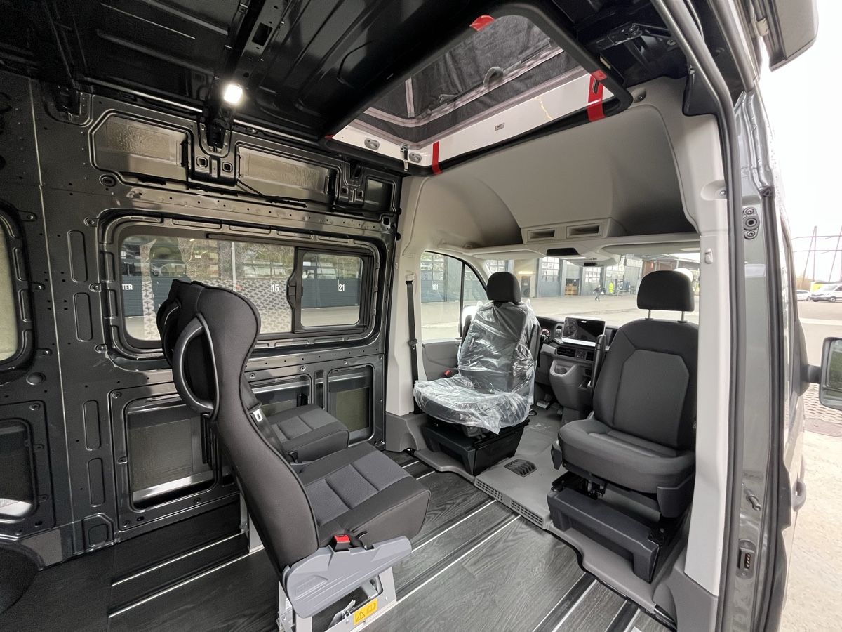 Man Veicoli da campeggio: MAN TGE 4x4 Diff.sperre, ACC, Standhzg. Drehsitze Camper VB – Nuovo e nell'imballaggio originale da Gutenswil venduto da HMrank 4