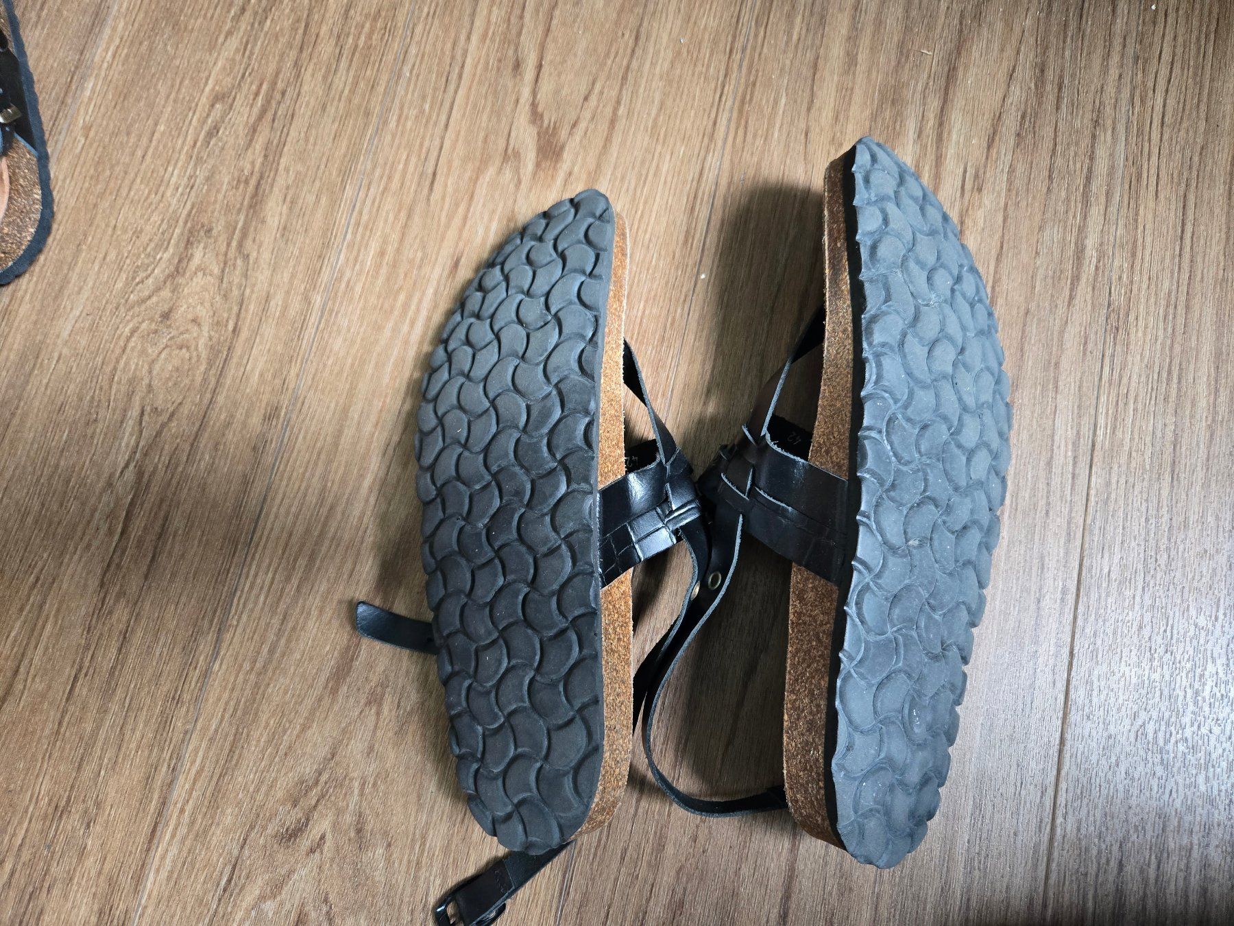 Scarpe da donna: Zign Zehentrenner-Sandale Gr.42 – Usato da Egg (Flawil) venduto da cyrillswiss12 2