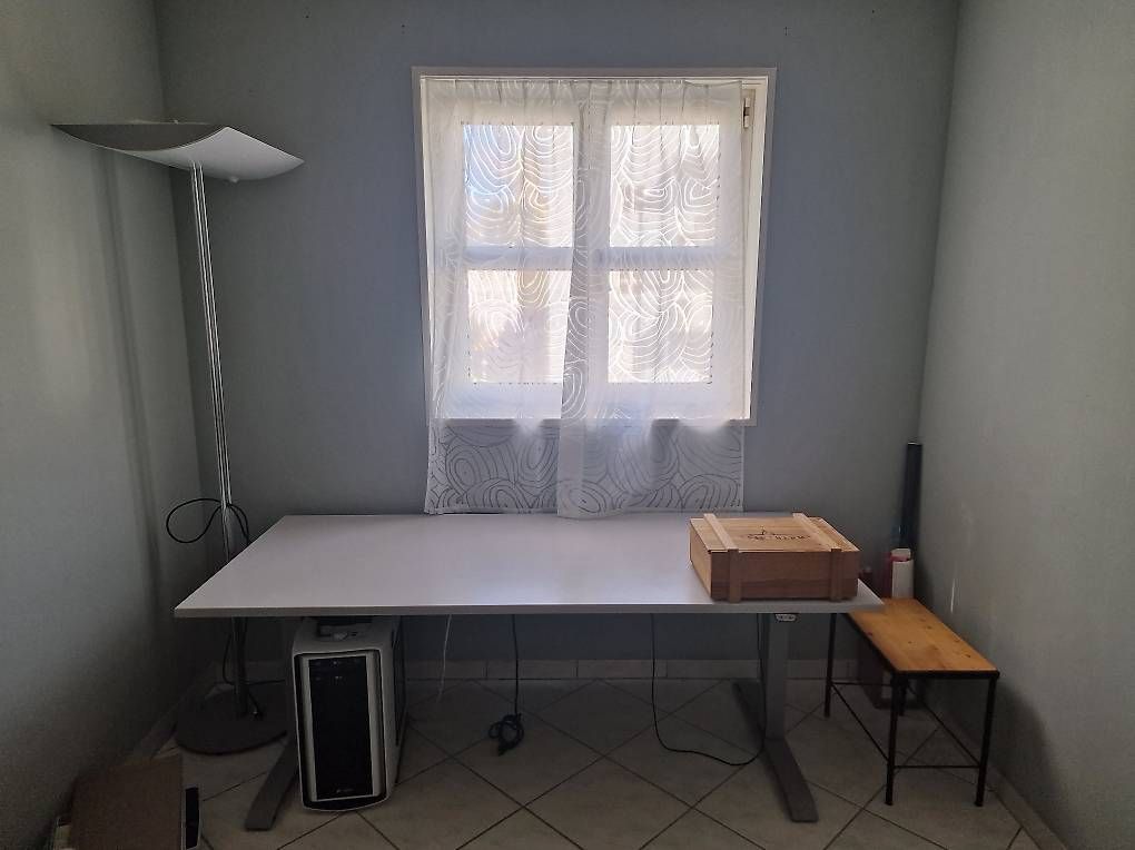 Lampade: Stehlampe Büro – Usato da Domat /Ems venduto da ang_gj7b