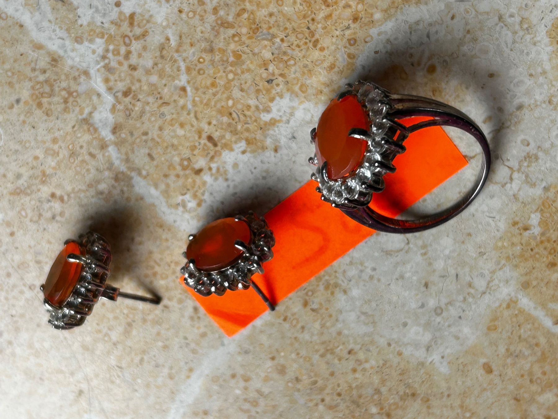 Altri gioielli: Schmuckset Ring & Ohrringe mit orangen Steinen – Usato da Laufen venduto da Bellavitaboom 9