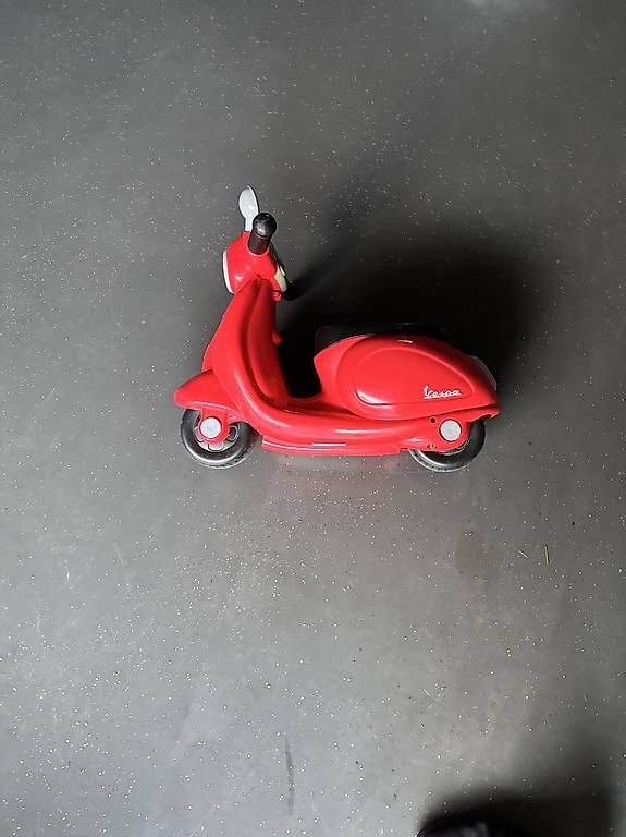 Veicoli per bambini: vespa bambino – Usato da massagno venduto da sar_8cdn