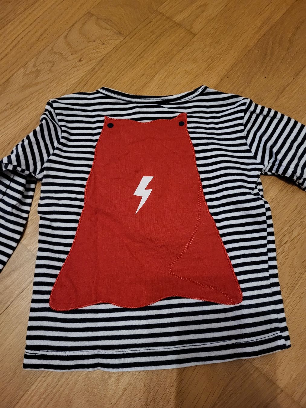 Maglioni & Felpe: Superhelden-Shirt Grösse 74- Staccato Pullover – Usato da Wikon venduto da lin_qw8x 2