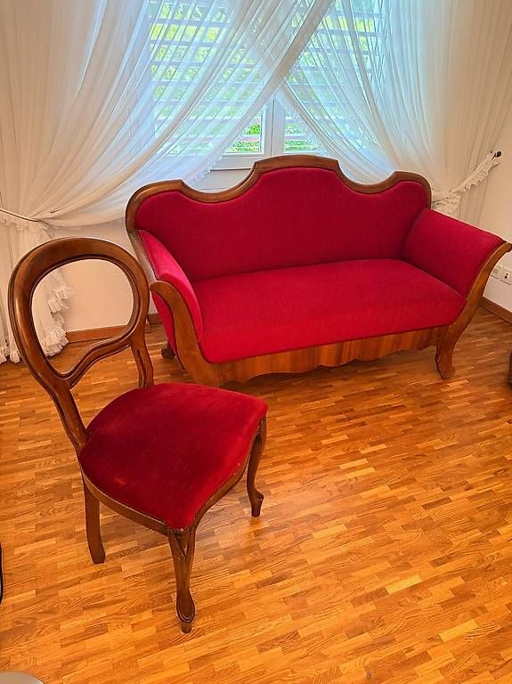 Sofas: Antikes Biedermeier-Sofa, Nussbaum, Breite 160 cm – Gebraucht aus Ittigen von Velostern007
