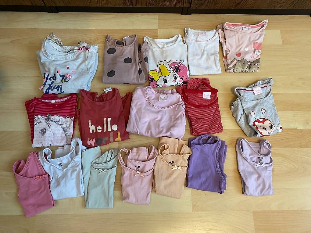 Lotti & Set di vestiti: Diverse Mädchen Kleider - Grösse 86 & 92 – Usato da Allenwinden venduto da guetzli20 2