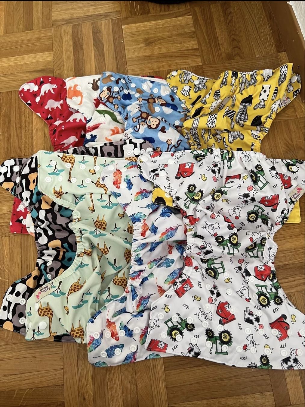 Secchi per pannolini & Pannolini: Gros lot de 26 couches lavables et 23 inserts absorbant  – Usato da Vevey venduto da fer3ica 5