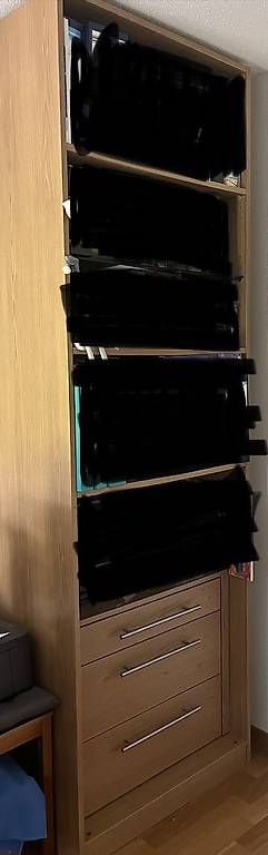 Armadi: Ikea Pax Schrank – Usato da Stettlen venduto da Biienli