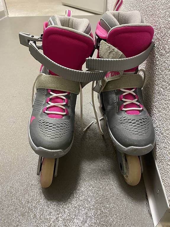 Patins à roul. & inline: Inline Skates Kinder – D'occasion à Liebefeld par simone.lerch 1