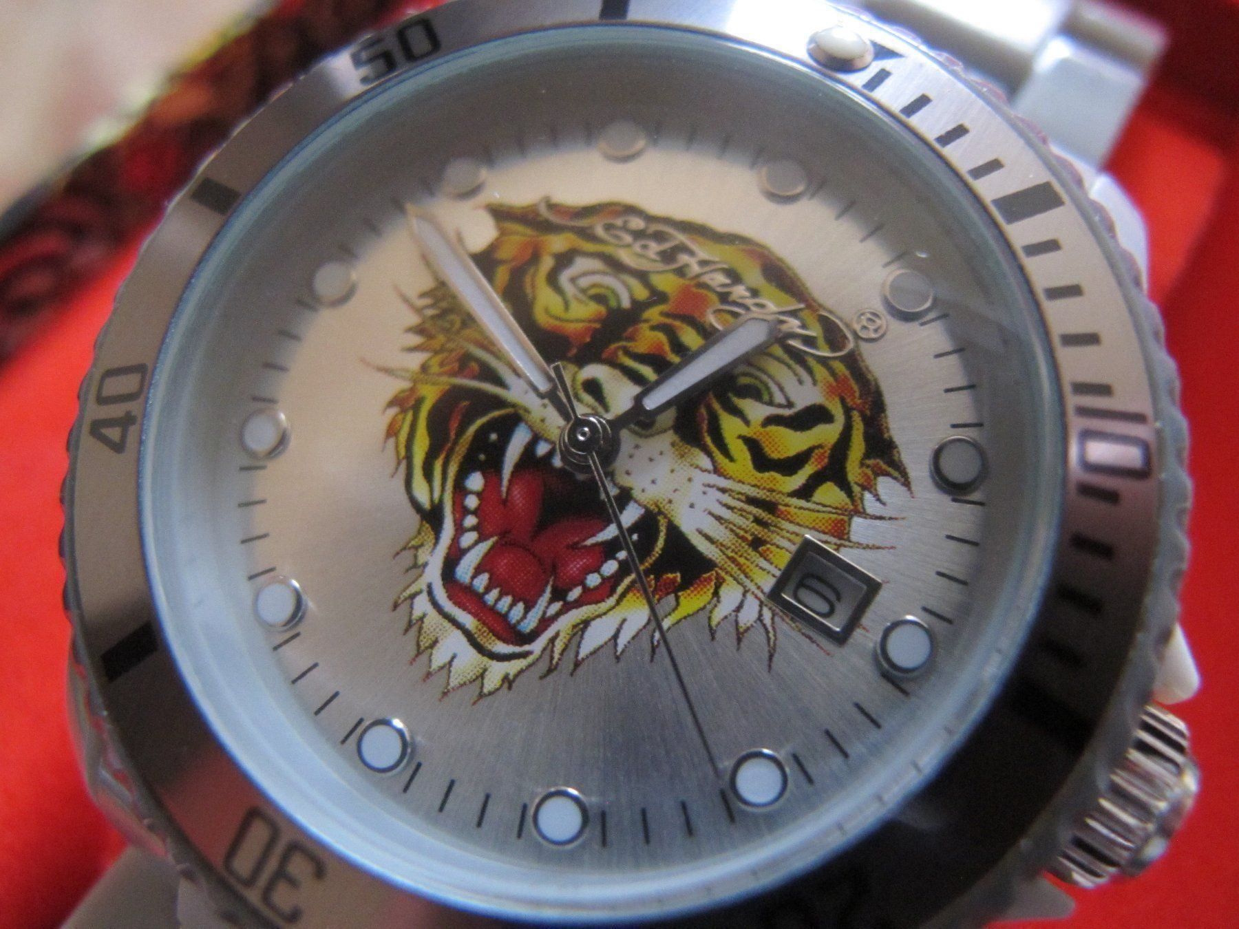 Orologi: Ed Hardy by Christian Audigier Quartzuhr Herren Oder Damen – Nuovo e nell'imballaggio originale da Altnau venduto da LinaAuktion 4