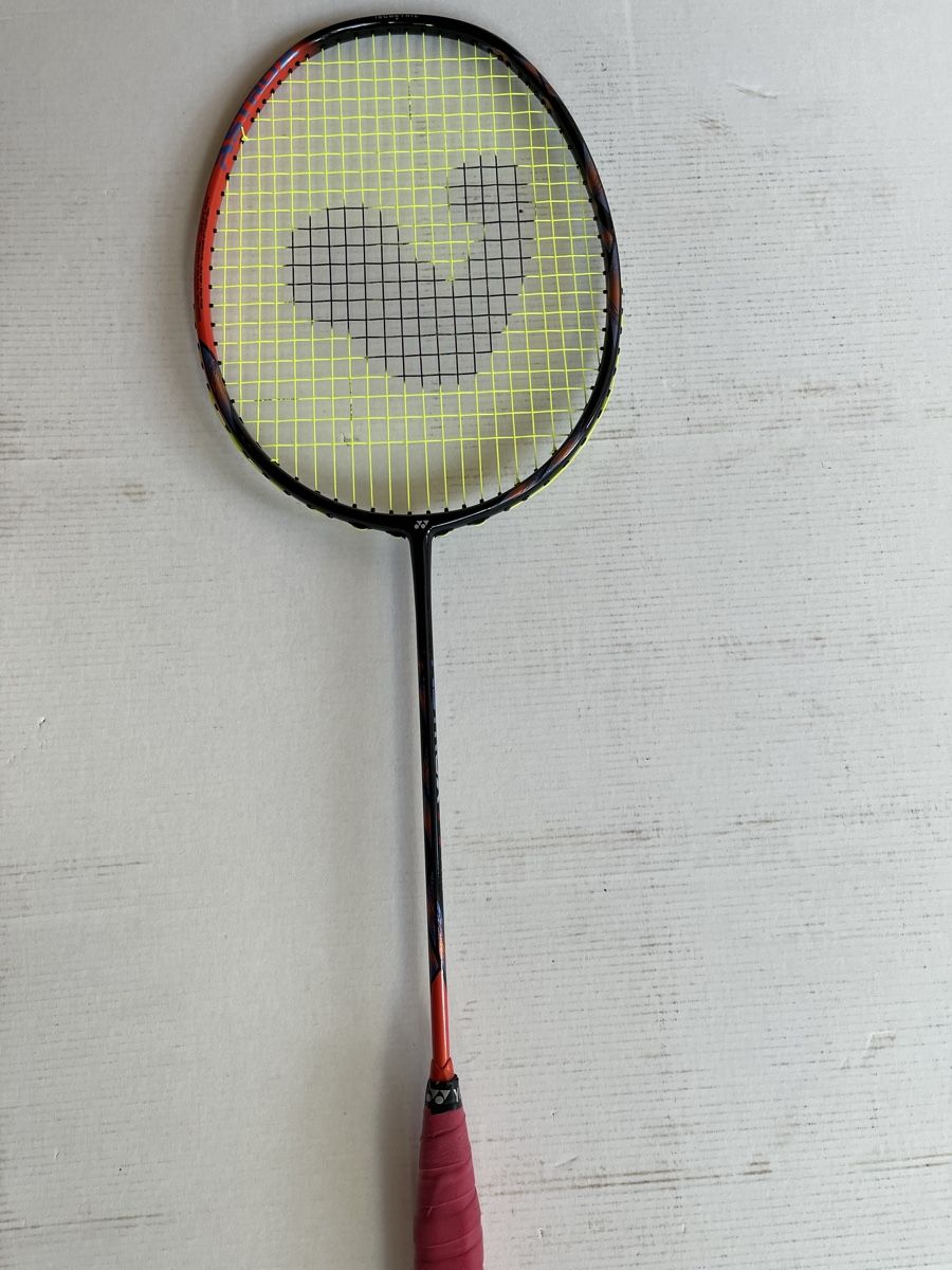 Yonex Schläger: Yonex Astrox 77 Pro – Neu (gemäss Beschreibung) aus Bern von Moritz80