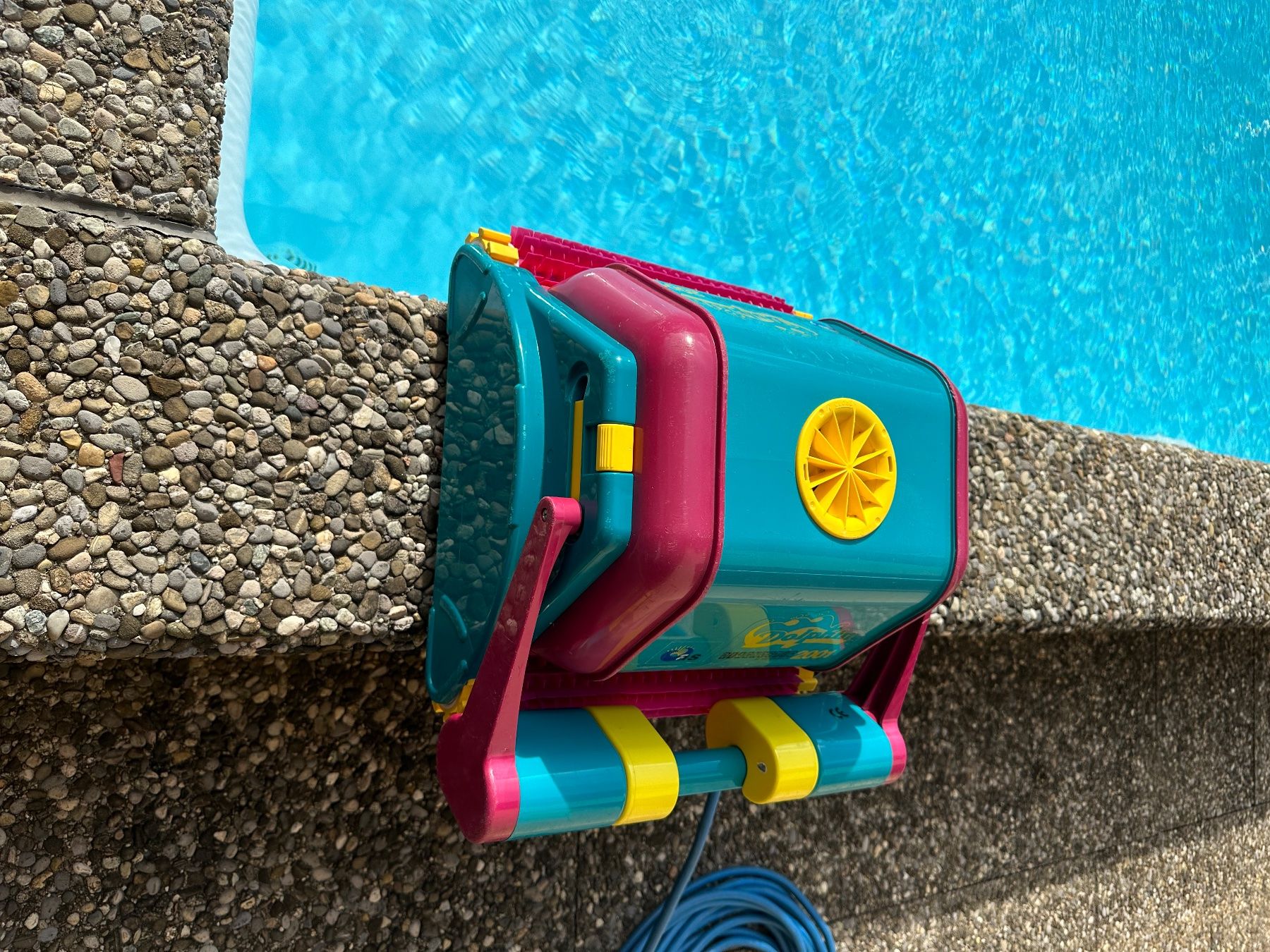 Dolphin Schwimmbad: Poolroboter Dolphin Diagnostic 2001 – Gebraucht aus Roggwil BE von  2