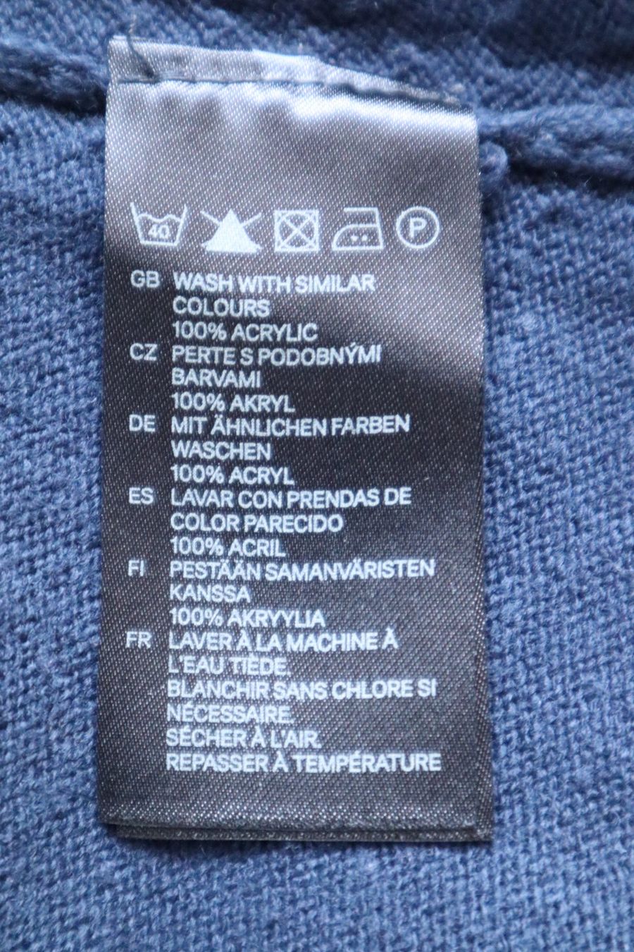 H&M Pullover & Sweatshirts: Pullover, Gr. S, dunkelblau – Neu (gemäss Beschreibung) aus Wattwil von diamant1 5