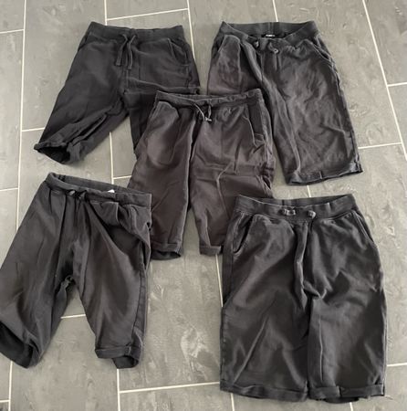 5 paar Shorts von Guess Gr. 18
