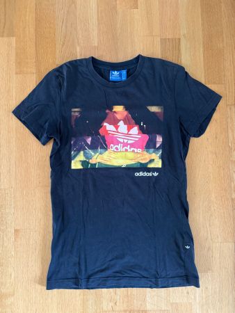 Adidas T-Shirt