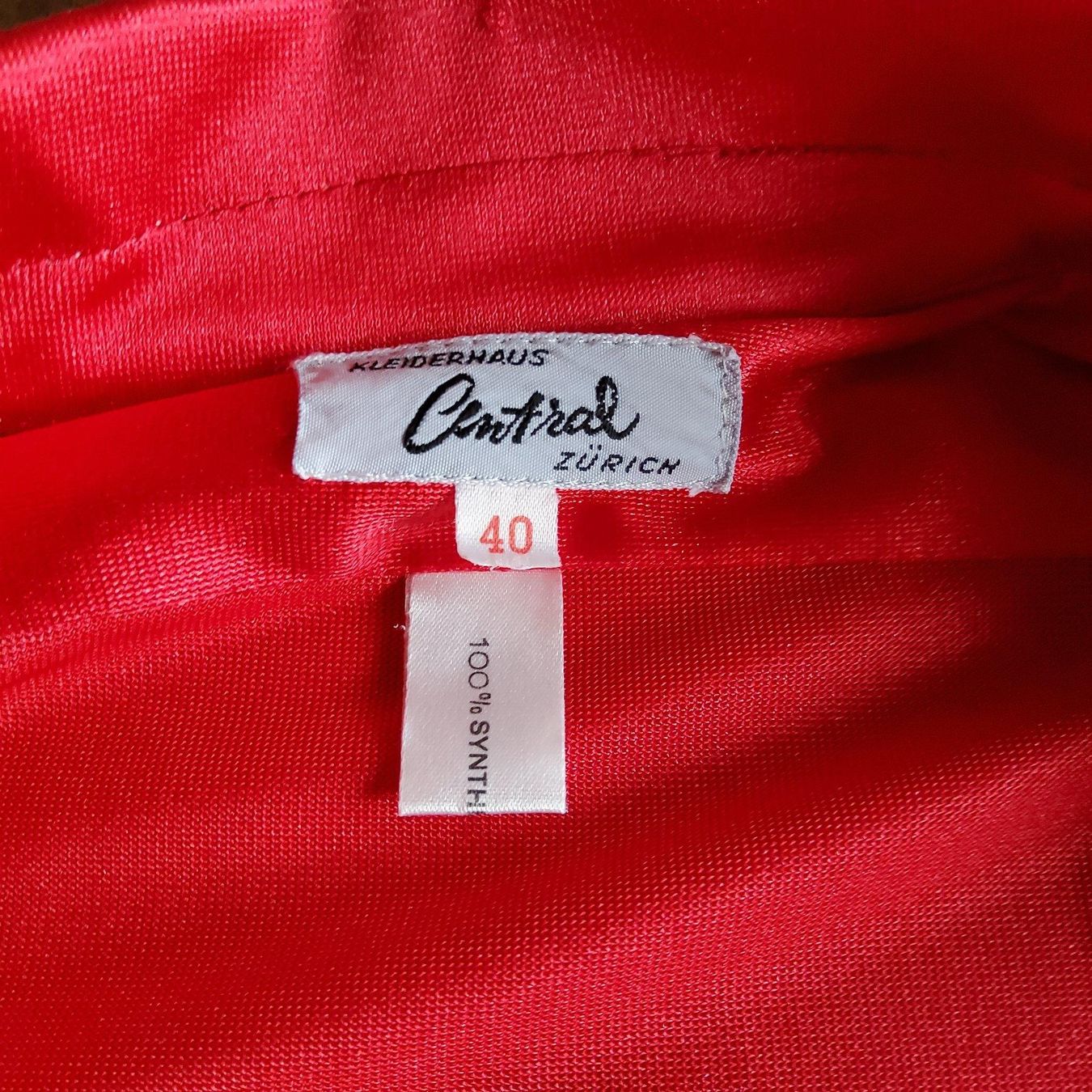 Camicie: Knallrotes Herrenhemd Gr. 40 – Usato da Villnachern venduto da RicardoMary 2