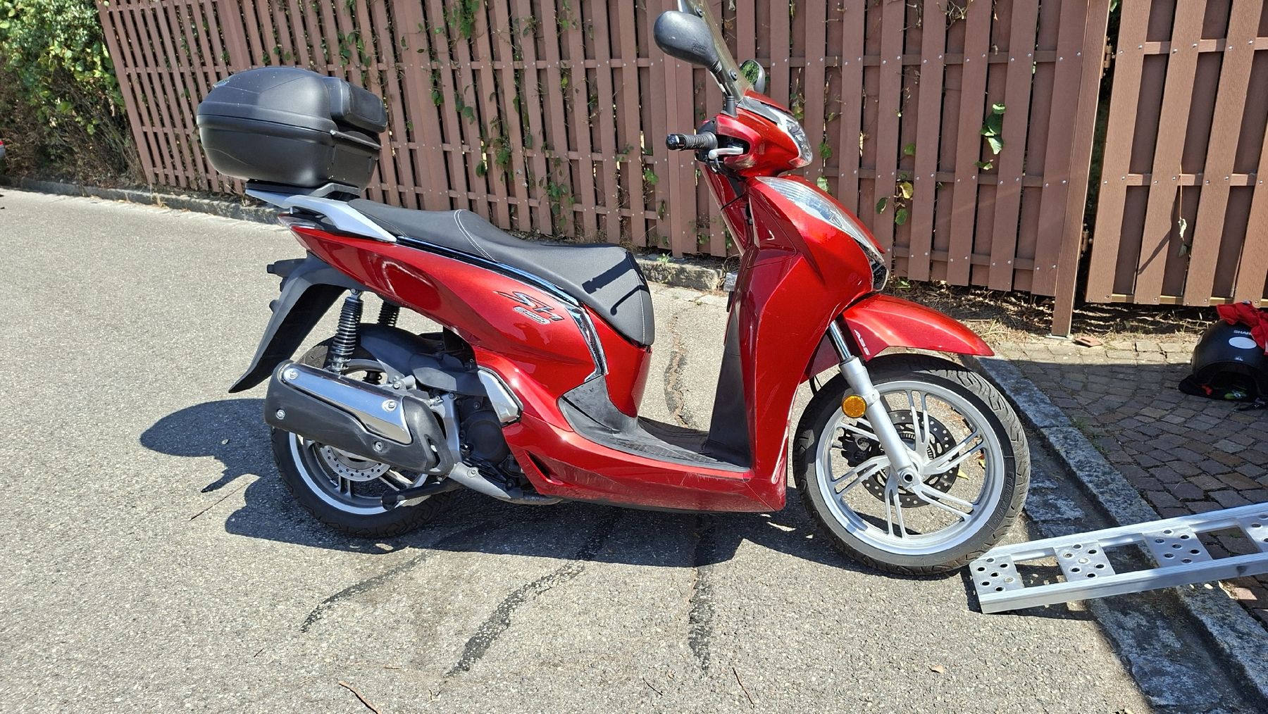 Honda Scooter: Honda sh 300i  – Usato da Oberdorf NW venduto da Muigg10 3