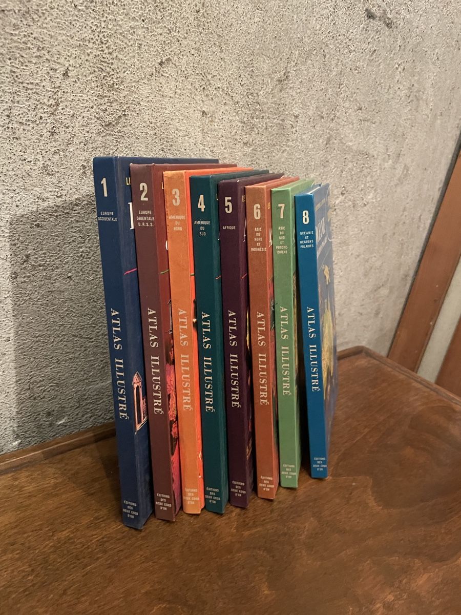 Libri: Atlas Illustré collection complète – Usato da Fully venduto da jen_x665 1
