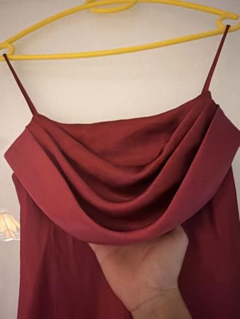 Burgundy Formal Dress, Size Small - Perfect for Events