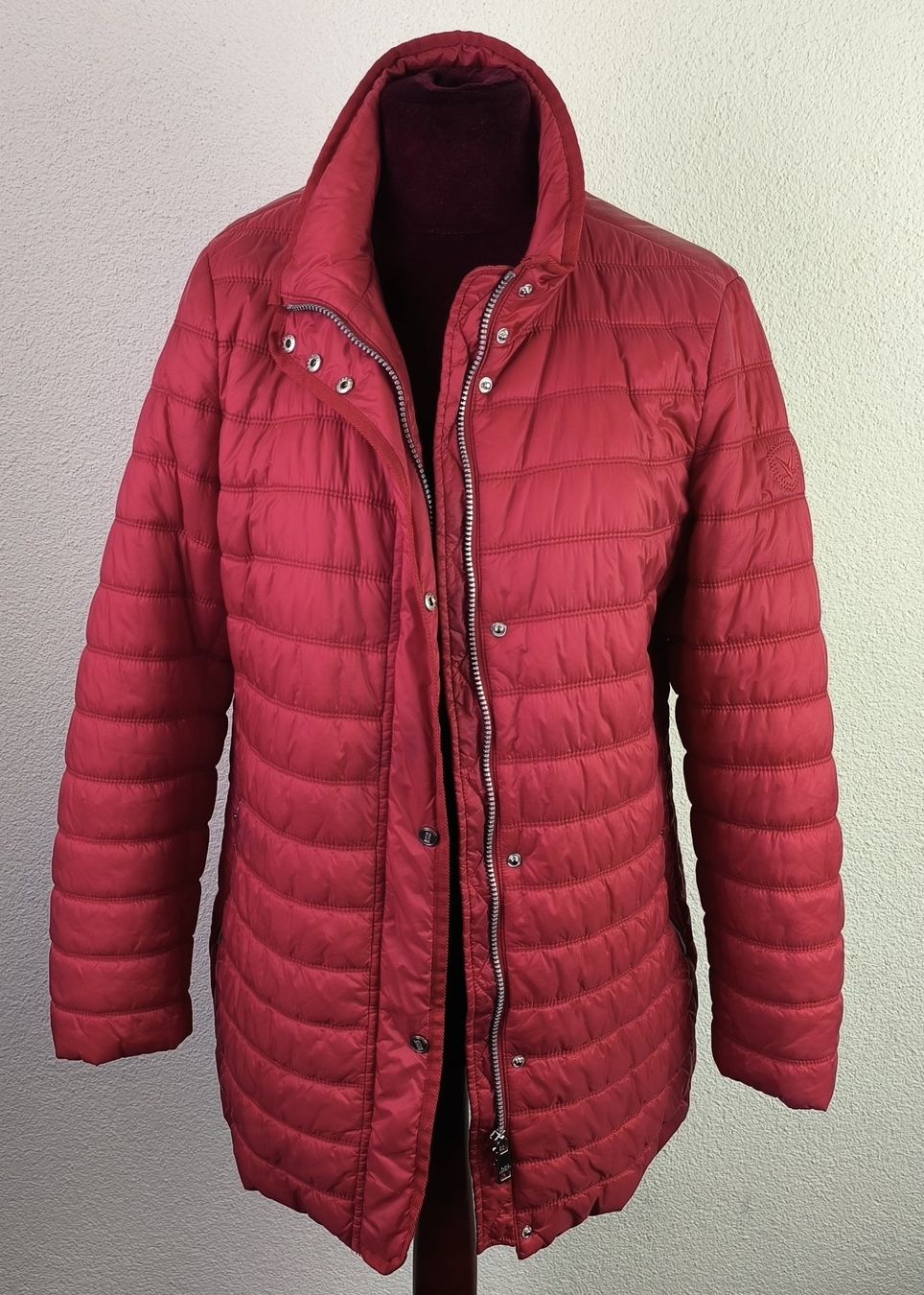 Fuchs Schmitt Giacche: FUCHS SCHMITT - Damen Steppjacke Grösse 42 – Usato da Rüti ZH venduto da Restwert_Rueti_ZH