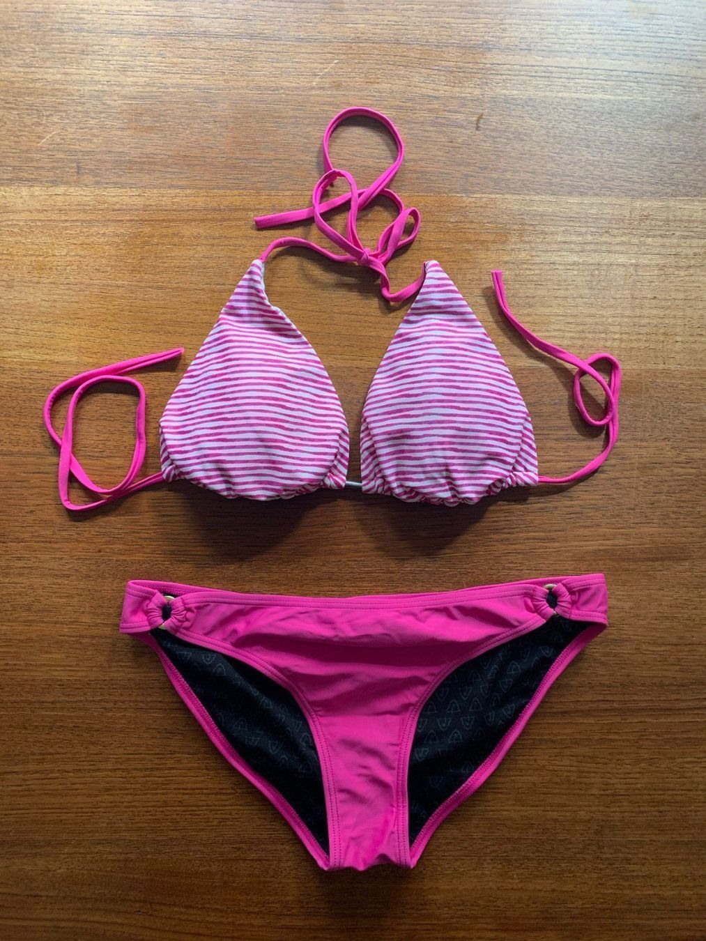 Costumi da bagno & Bikini: BEACH MOUNTAIN - Bikini fuchsia-weiss 38 – Usato da Zürich venduto da Diazaio