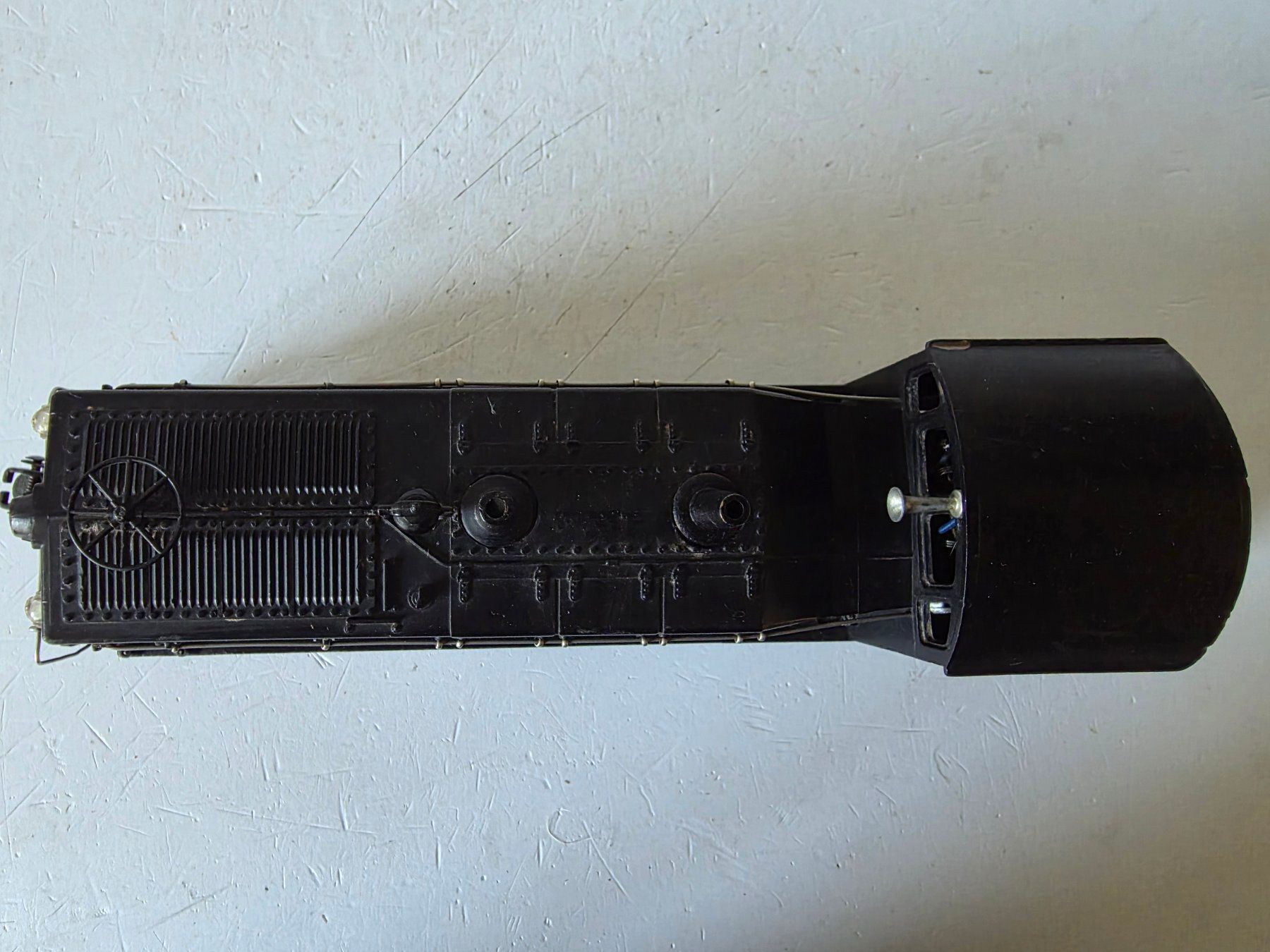 Lionel Modellini di ferrovie: Tenderlok AT&SF, Lok-Nr. 6220 – Usato da Seuzach venduto da Loeckeli01 5