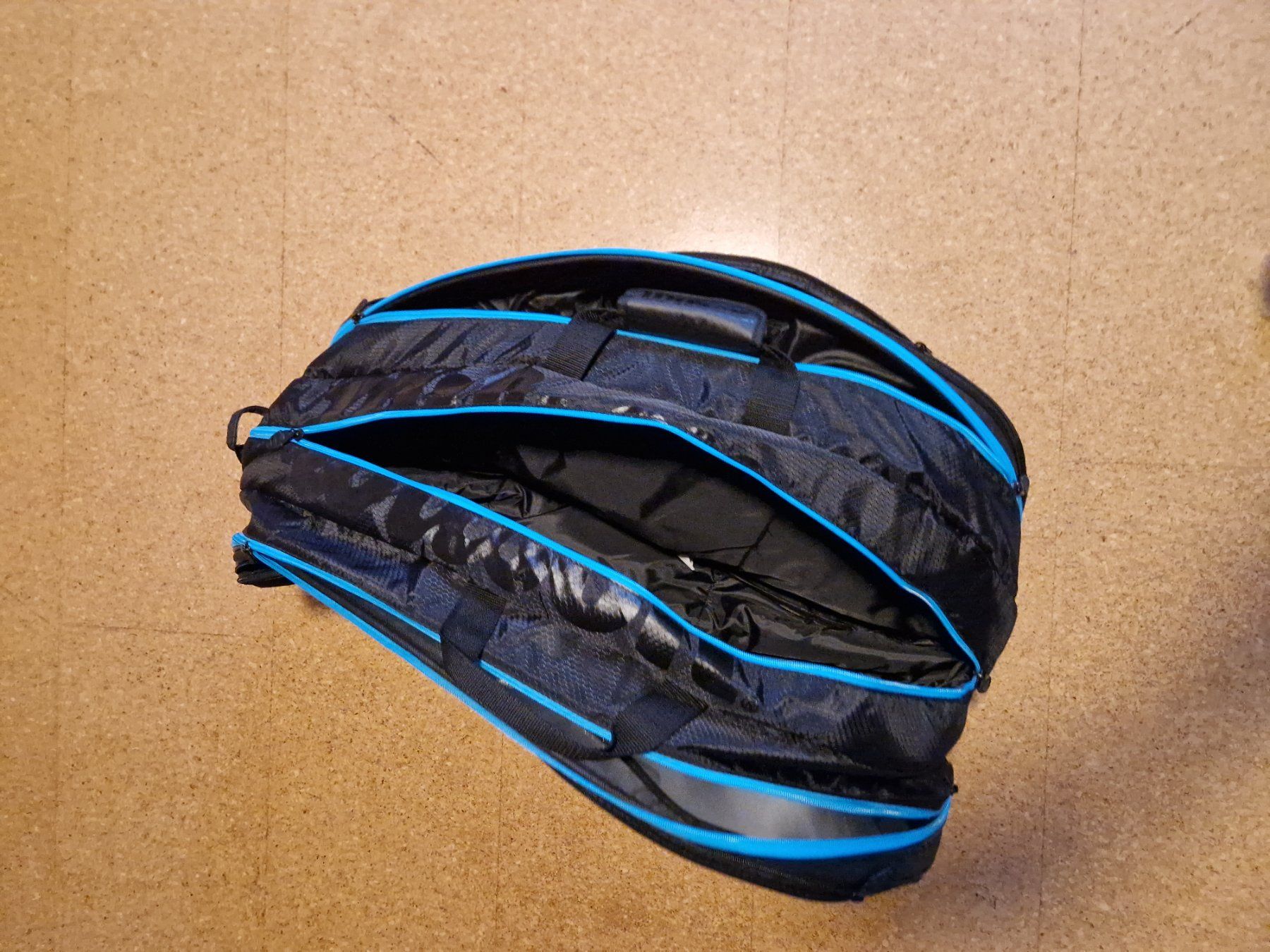 Wilson Borse: Tennistasche – Nuovo (secondo la descrizione) da Erschwil venduto da phi_6glm